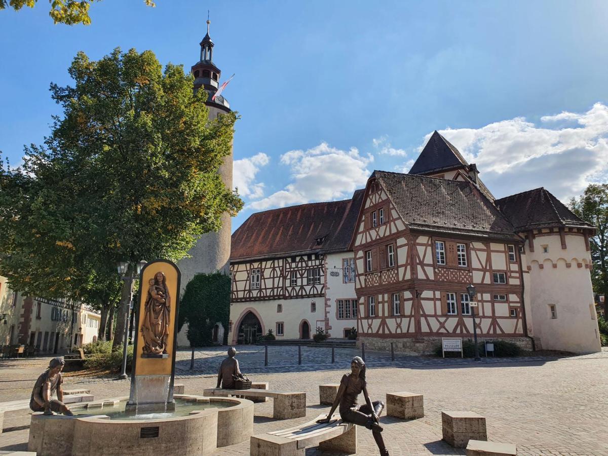 Gasthaus&Hotel Drei Lilien Werbach Exterior foto